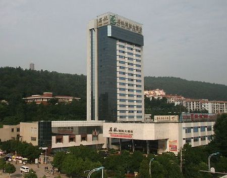 Stone Forest International Hotel Qujing Ngoại thất bức ảnh